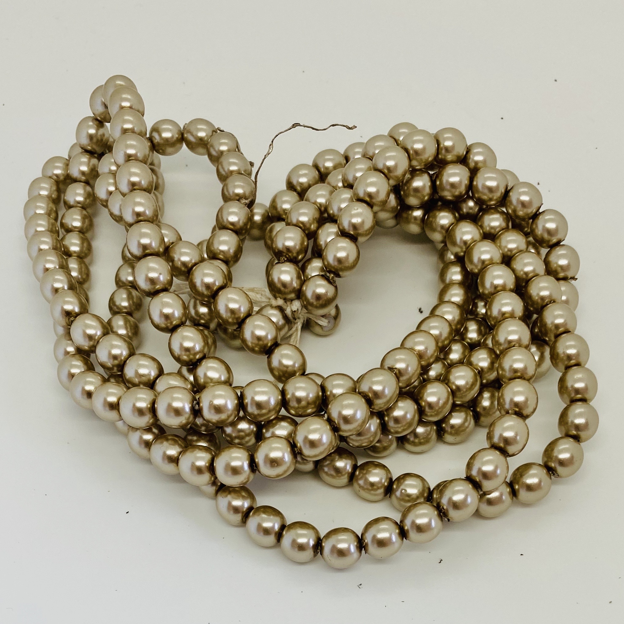 champagne pearl beads